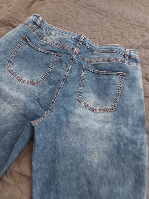 Дамски дънки тънки ластични 52 размер