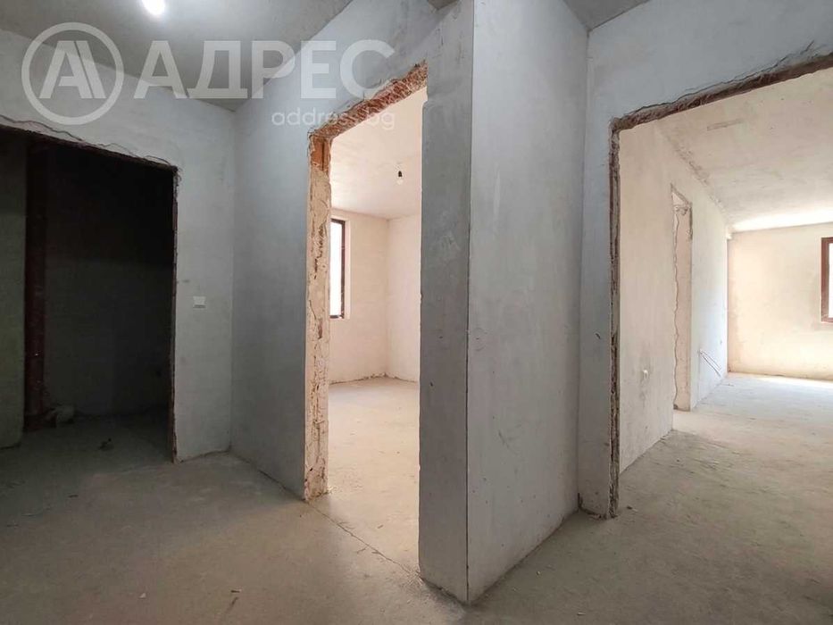 Тристаен апартамент, Дружба 3, 110 кв.м., ет. 2/6, тухла, нов, с акт 16