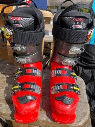 Clăpari ATOMIC marimea 34-35 F.I.S