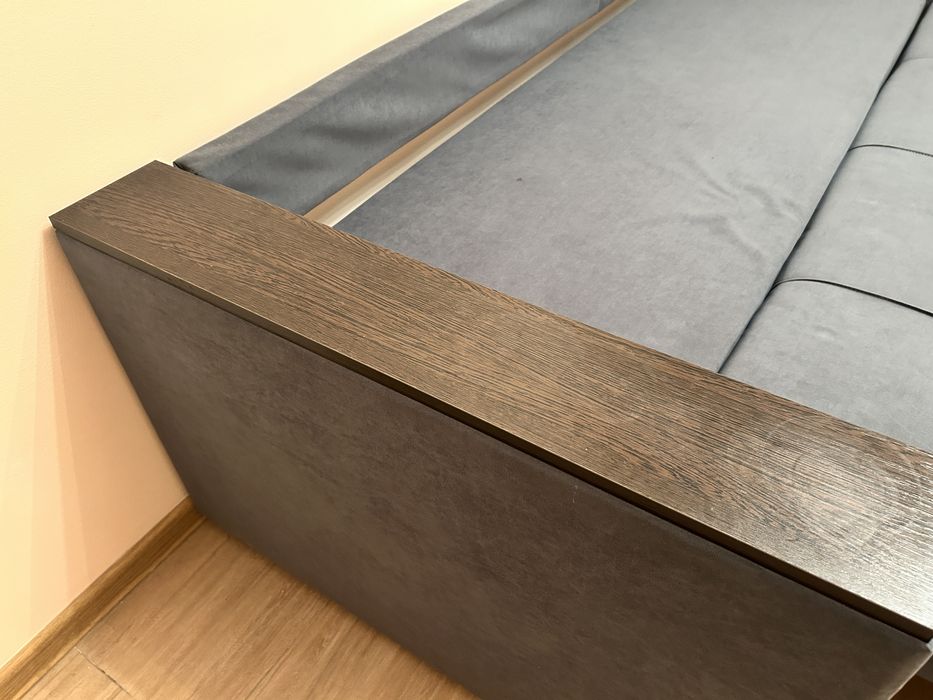 Срочно продается диван