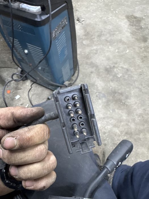 Гитара мерс 210