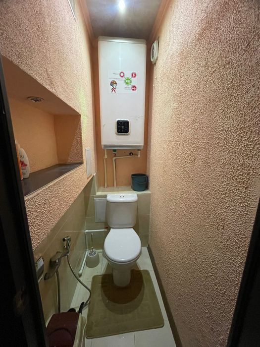 Продам 3х ком . квартиру в центре города