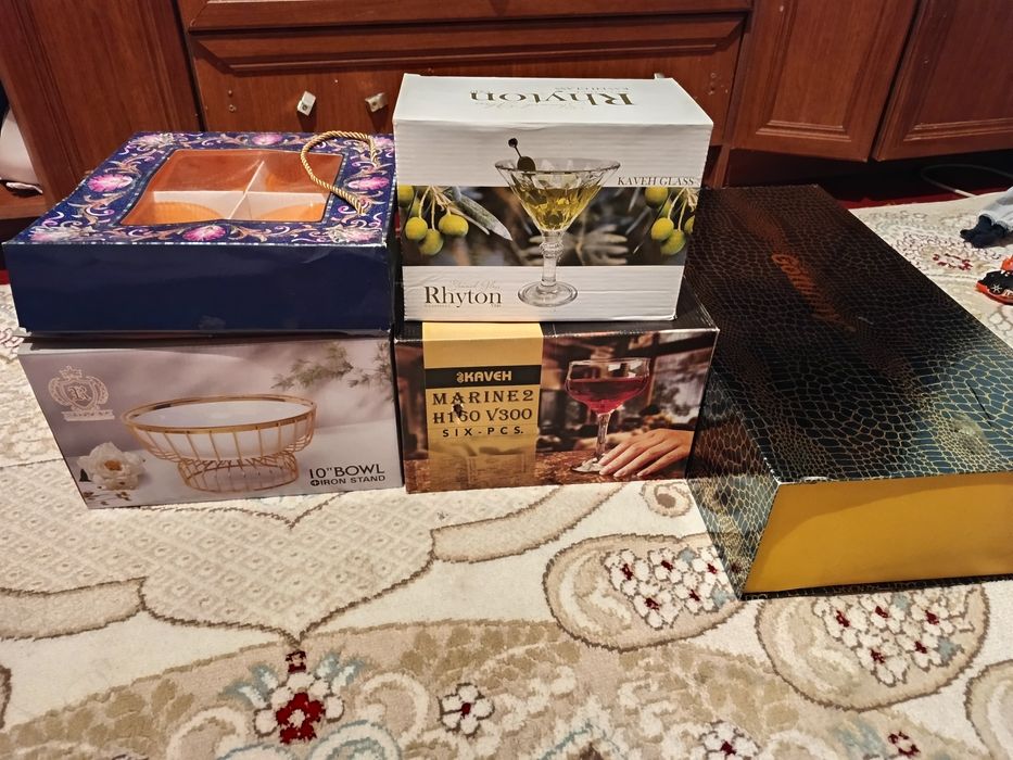 Продам сервис чайник