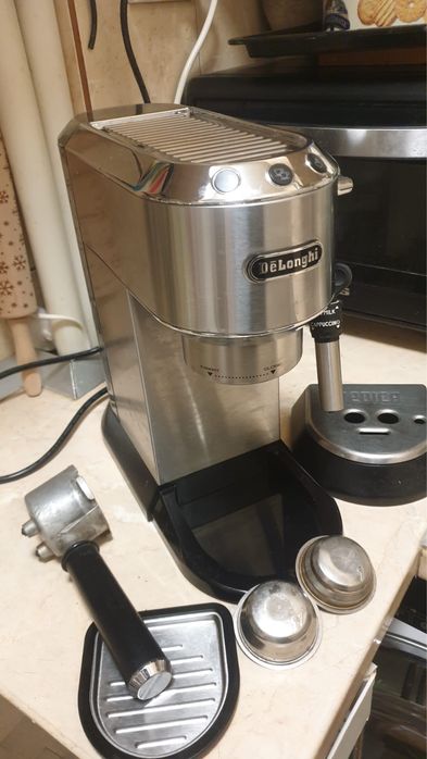 Expresor slim deloghi ca nou