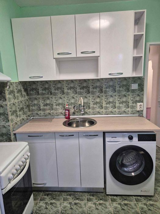 Дава се под наем Двустаен апартамент в София, Люлин 3 - 67 кв.м за 428.91 € - Снимка #2