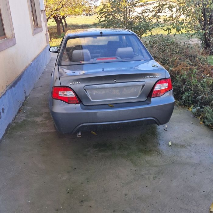 Nexia 2.   2015 yangi moshina
