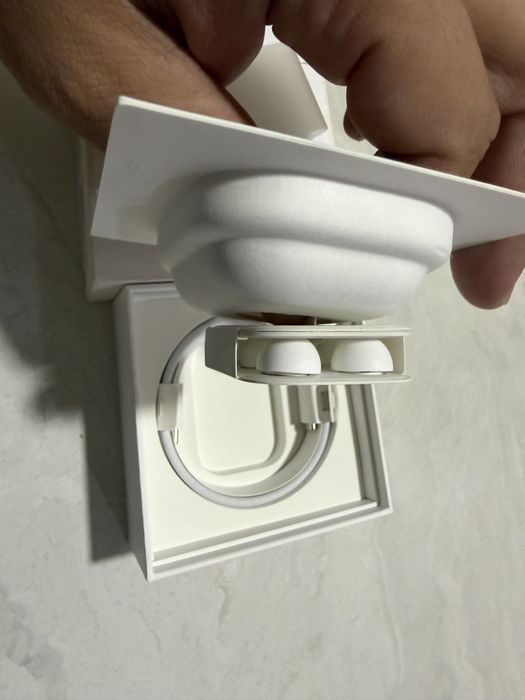 AirPods Pro 2 USB-C (2nd-gen)