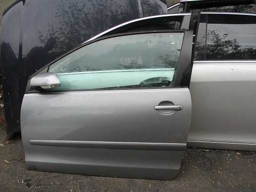 Usa stanga VW Polo 9N 2005 Coupe