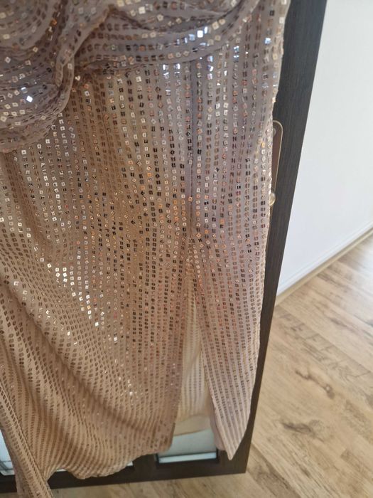 Rochie zara s noua fara eticheta