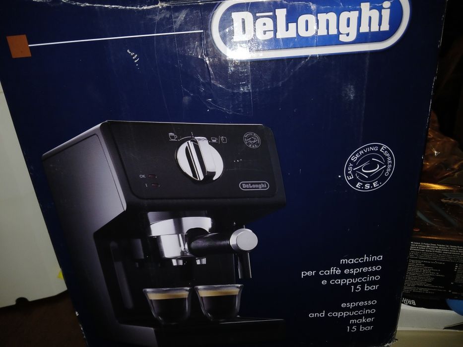 Aparat de cafea delonghi