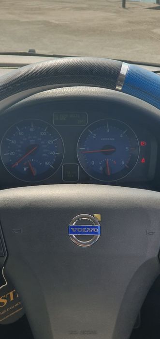 Volvo de vanzare volan dreapta