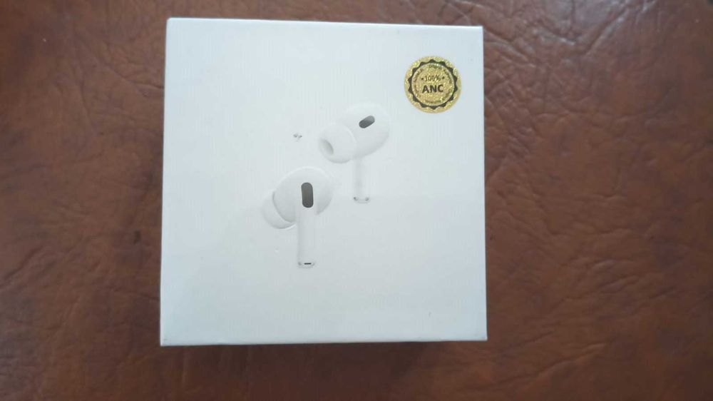 Casti originale AirPods Pro second generation