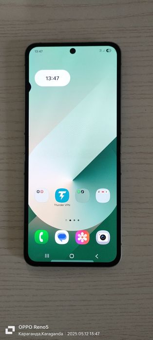 Продам Samsung galaxy Z Flip 6 512Gb
