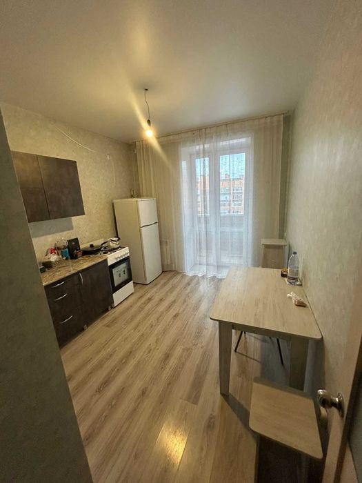 продам 1 комн квартиру на Береке