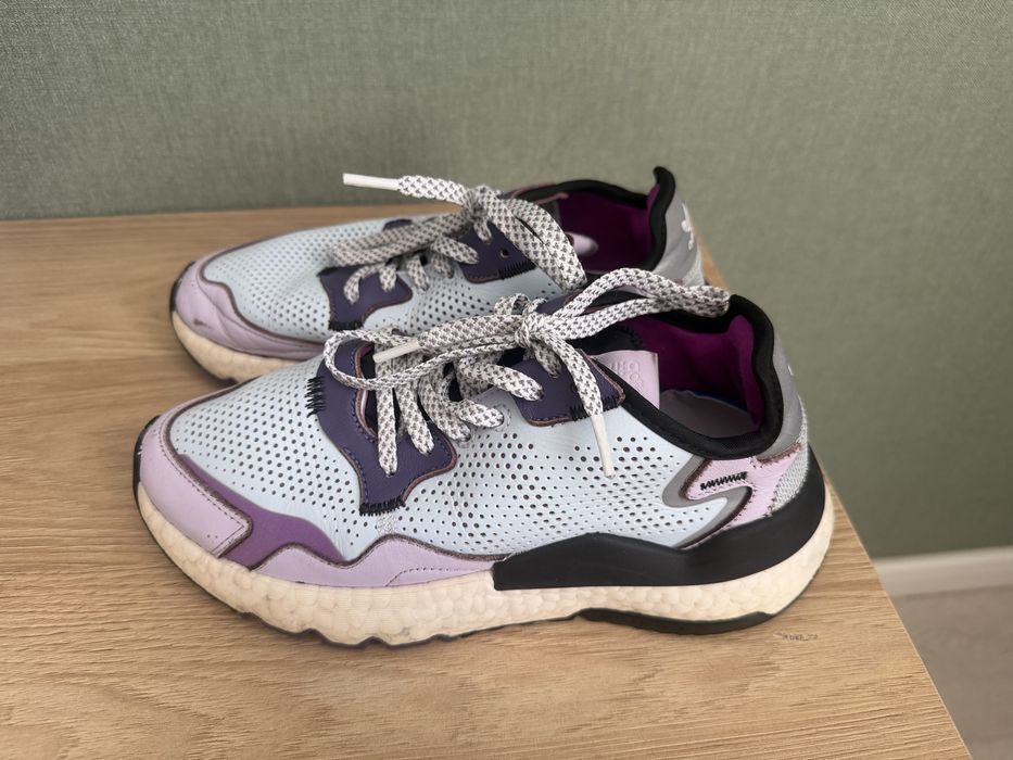 Кроссовки Adidas