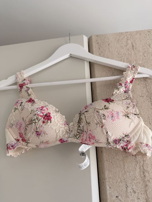 Флорален сутиен Intimissimi Push Up