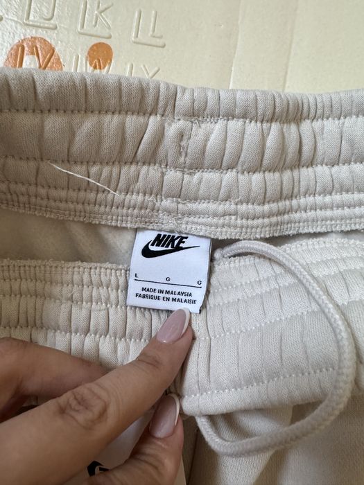 Долнище на анцунг Nike