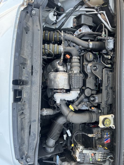 Peugeot 308 1.6hdi 90ks na chasti Пежо 308 на части
