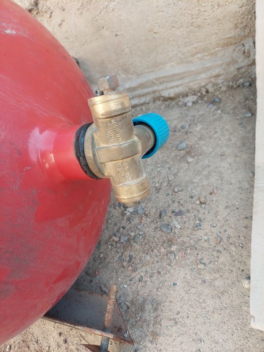 Продам газ балон метана