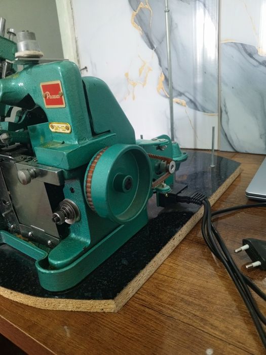 Mashinka Averlo Sotiladi