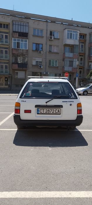 Toyota Corolla ee90 Xli 1.3i 75коня 2E-E 1990г.
двигател - 1.3i 75коня