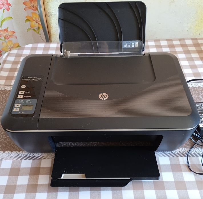 Продам принтер HP 2520
