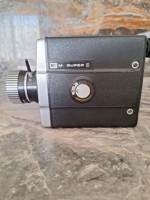 Руски Фотоапарат "Ломо"