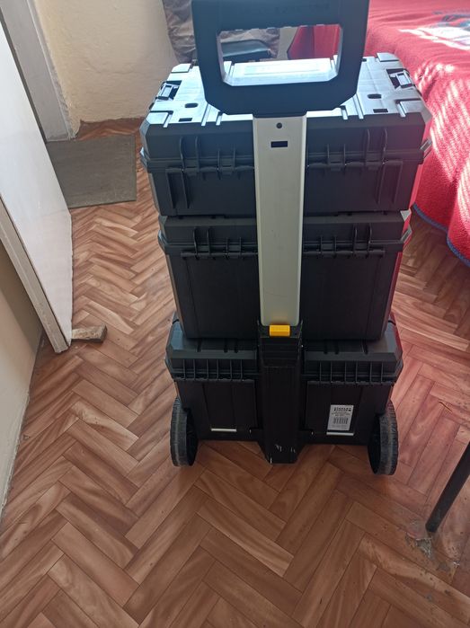 Куфар за инструменти