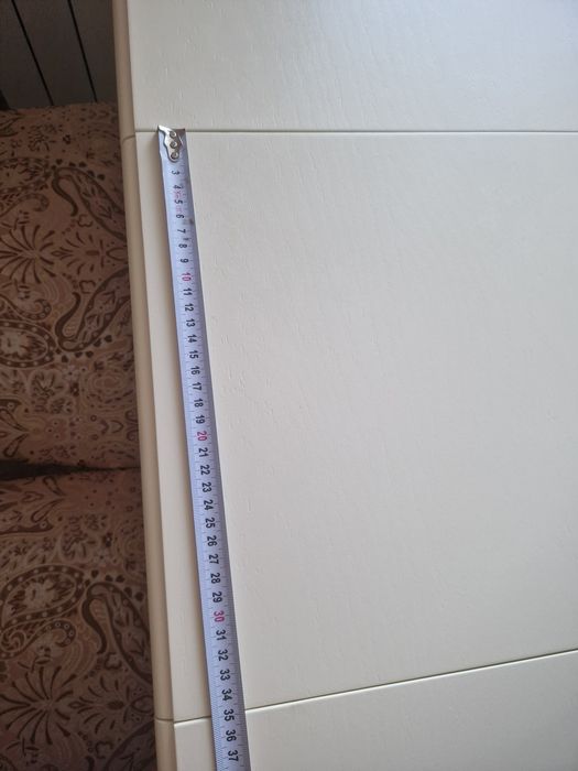 Продам стол со стульями в комплекте