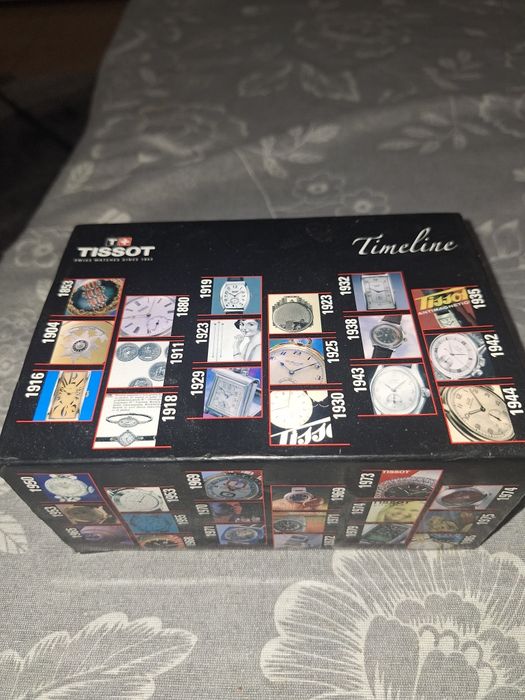 Часовник Тиссот като нов е.