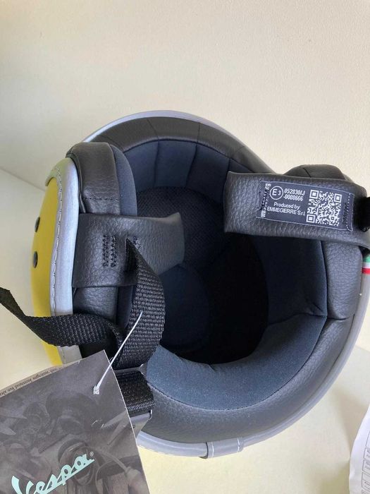 каска Vespa размер М