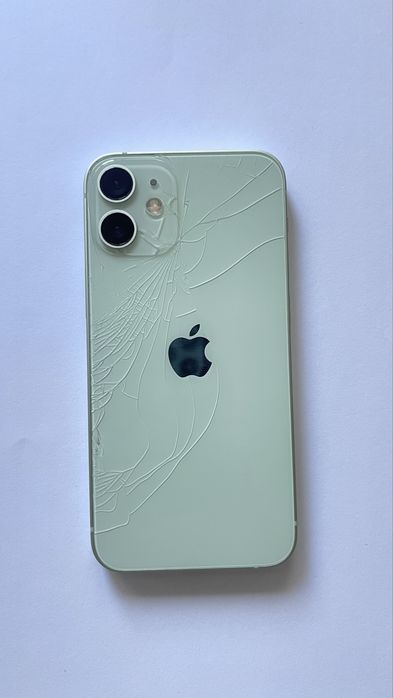 Iphone 12 mini 64GB + husa MOBILFOX