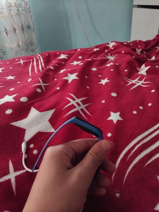 Brațara smart,funcționează perfect