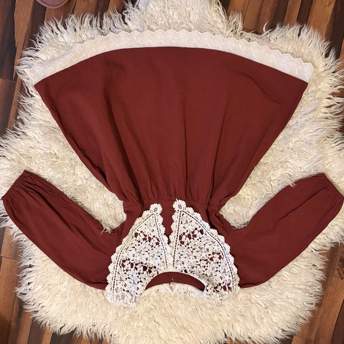 Lot haine 4-5 ani de vanzare