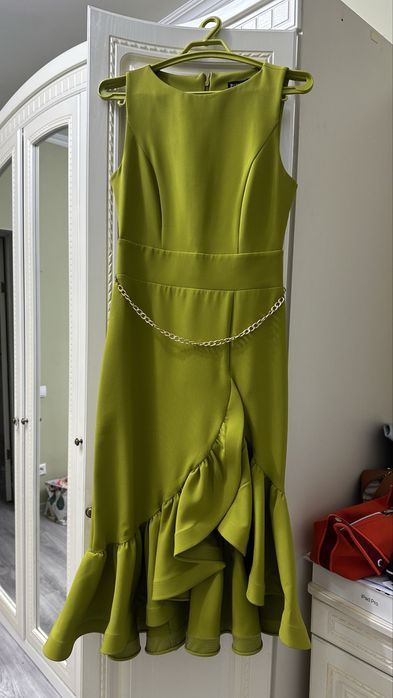 Платье с пиджаком