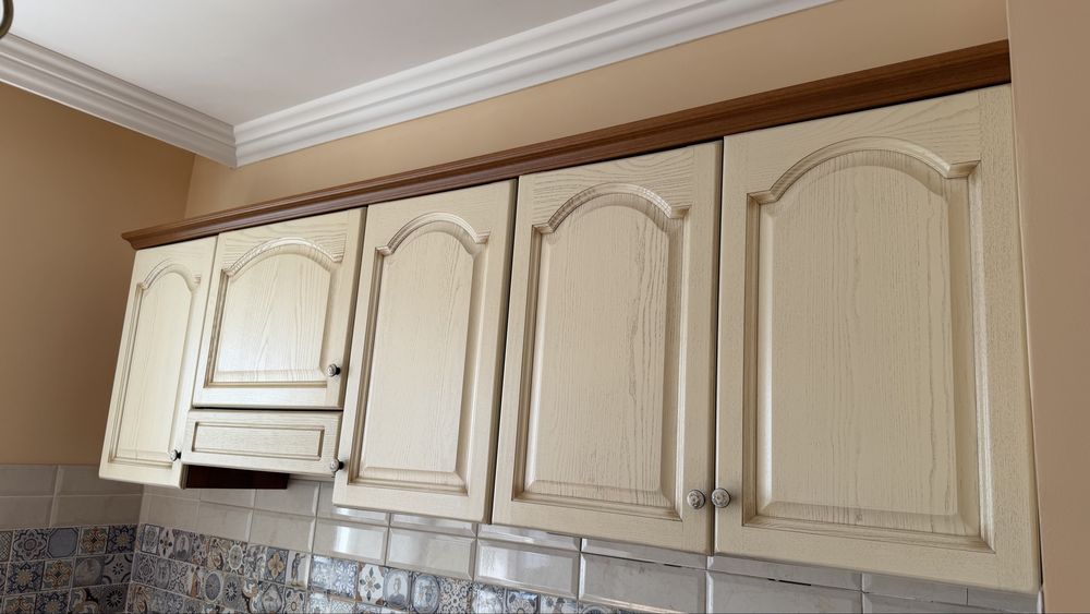 Продам кухонную мебель