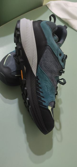 Vând adidas Merrell