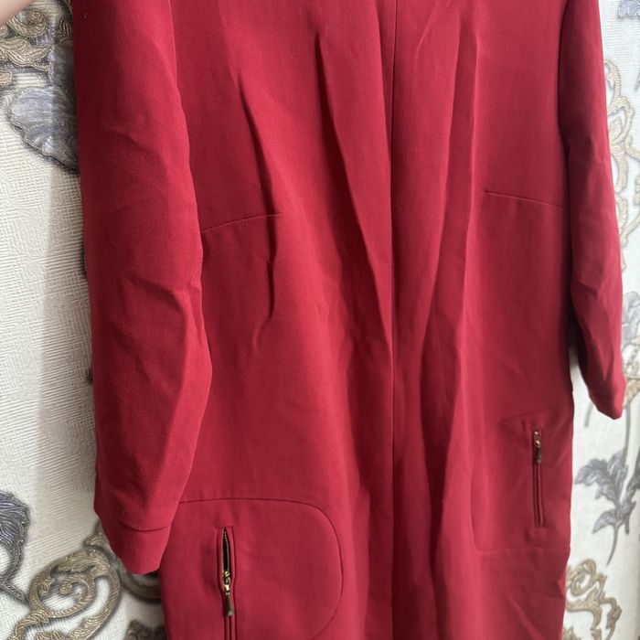 Продам женские платья