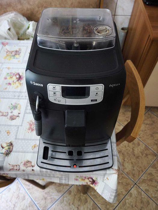 expresor / espressor cafea saeco intelia