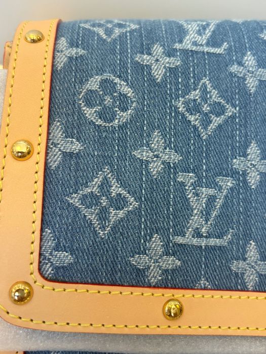 Налична чанта LV