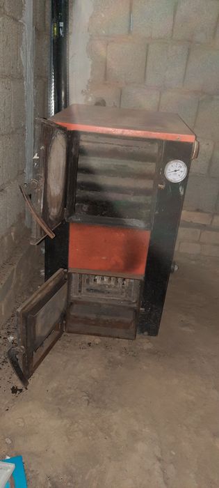 Пеш сатылады көмір токпен