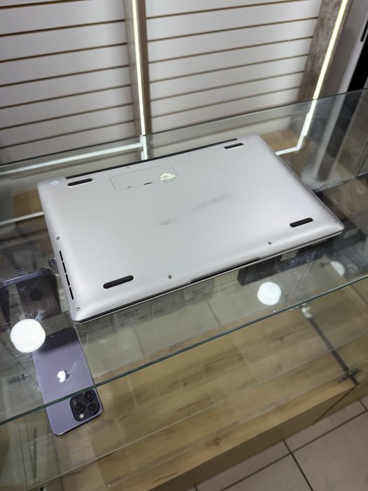 Продаю ноутбук HYDRA Celeron 128GB SSD