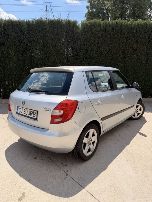 SKODA Fabia 2010 — imagine 3