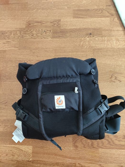 Ергобейби (Ergobaby)