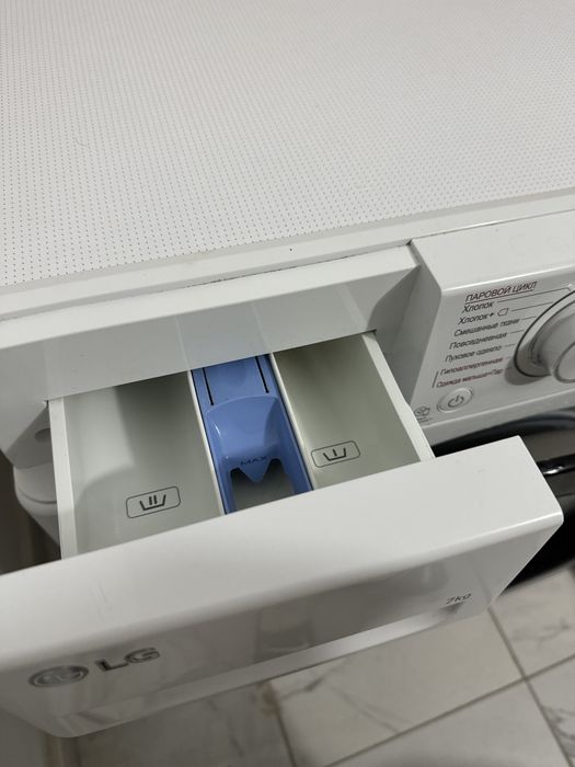 Продам стиральную машину