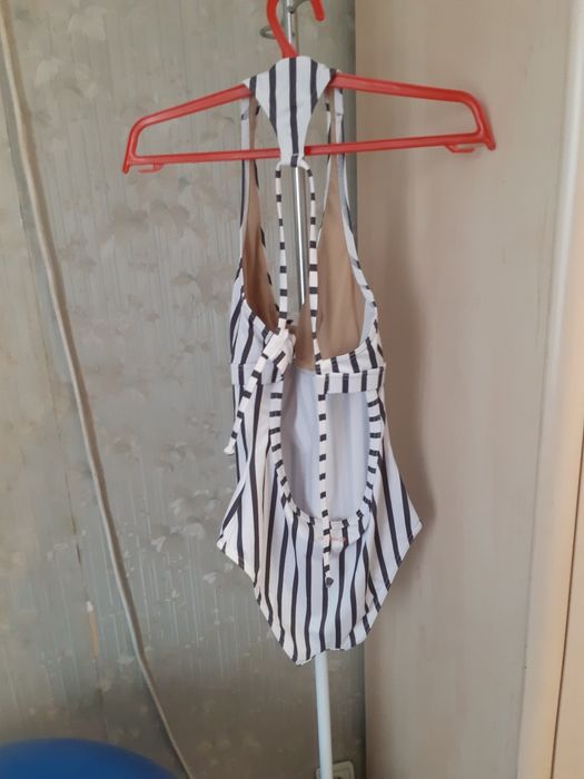 Продаются купальники