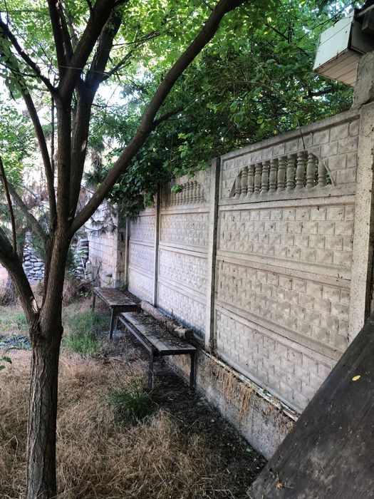 Hovli sotiladi nazarbek