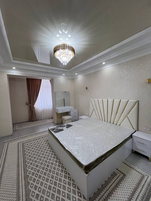 Samarqand shahar, Rudakiy koʻchasi, Uzgazoil toʻgʻrisida uy sotiladi.