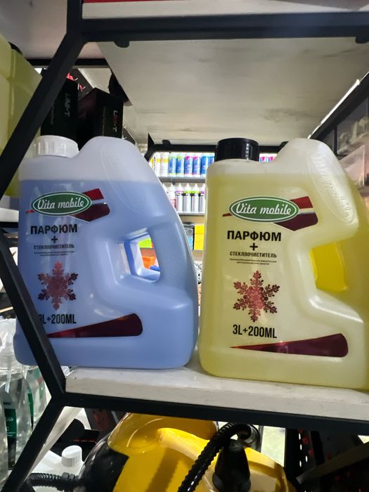 ароматизированный стеклоочиститель  Vita mobile Парфюм (+60 -20) 3.2л