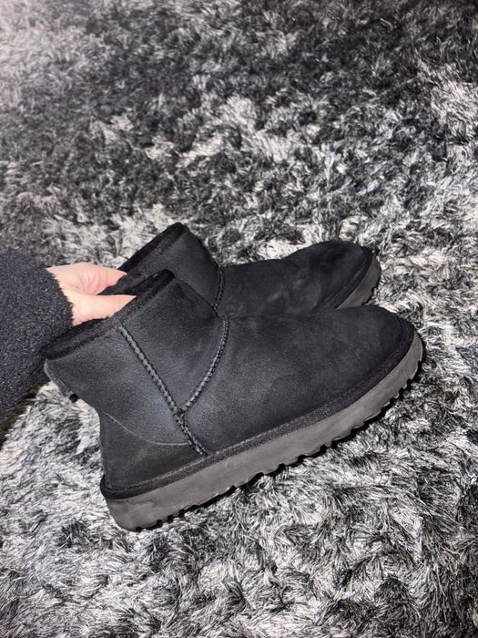 Черни Uggs размер 37